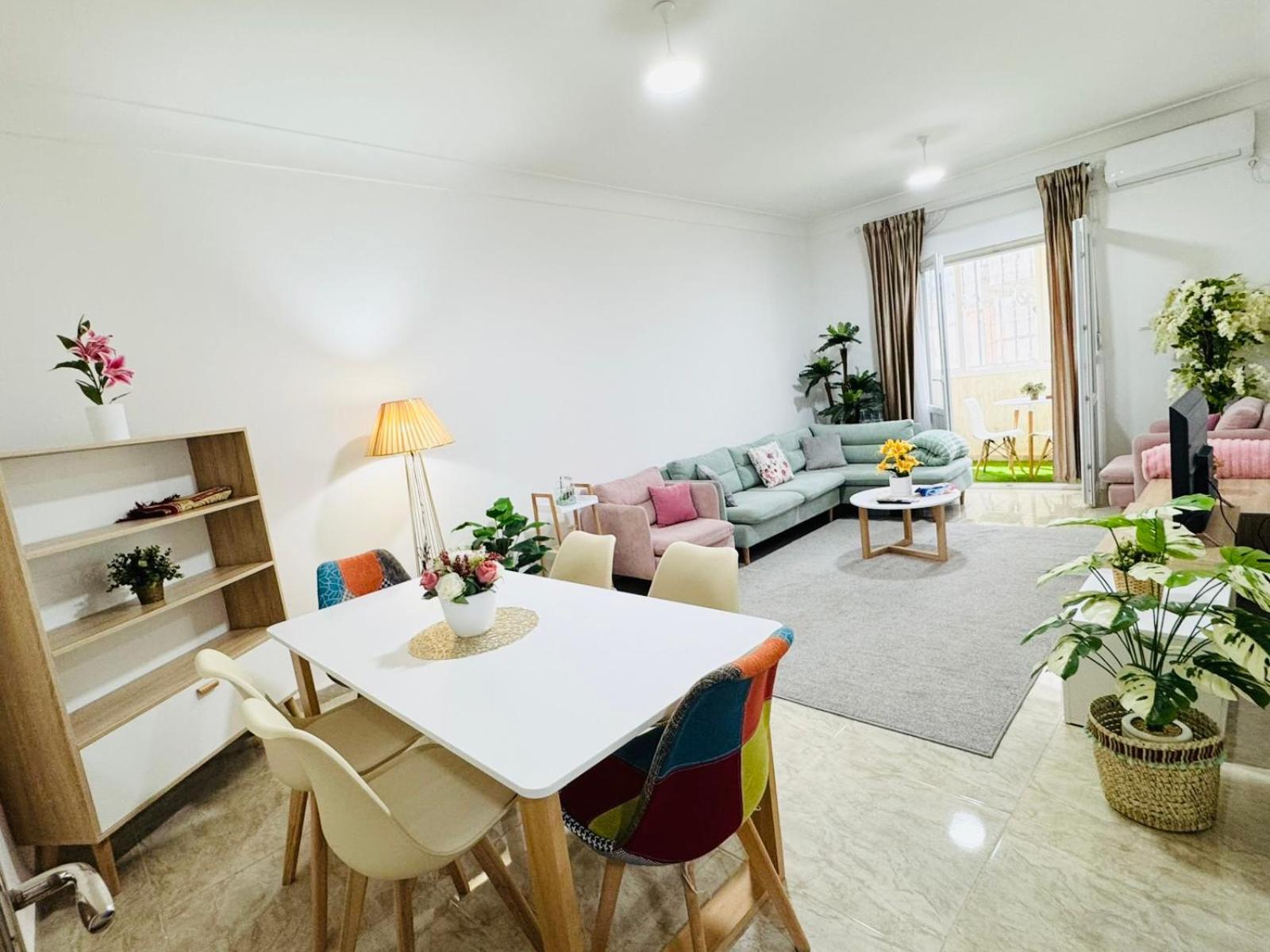 Appartement F5 Spacieux Equipe Haut Standing Mahelma Alger 外观 照片