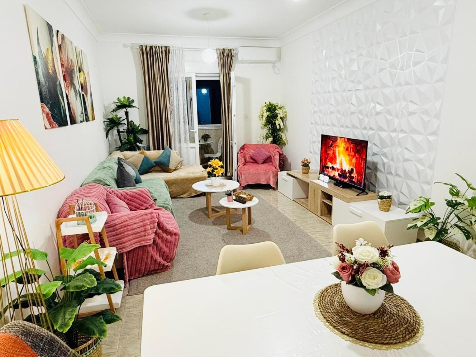 Appartement F5 Spacieux Equipe Haut Standing Mahelma Alger 外观 照片